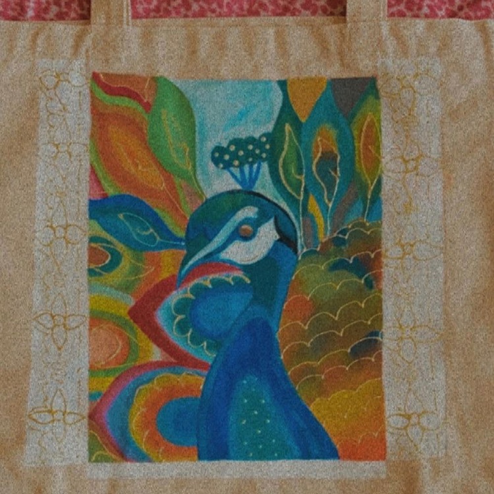 Tote bag with a peacock design !